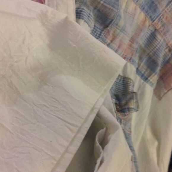 🤩 Tapestry in white and plaid patchwork vintage top🤩 2 for $20 - Picture 9 of 9